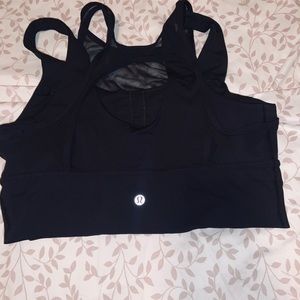 Lululemon top
